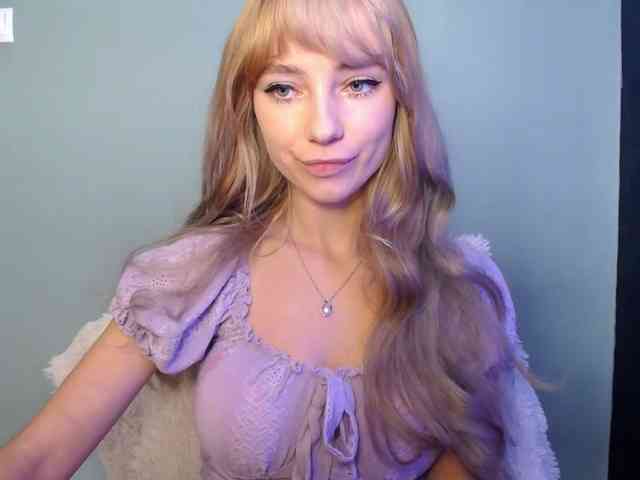 LuciaLovely webcam