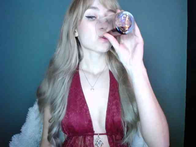 LuciaLovely webcam