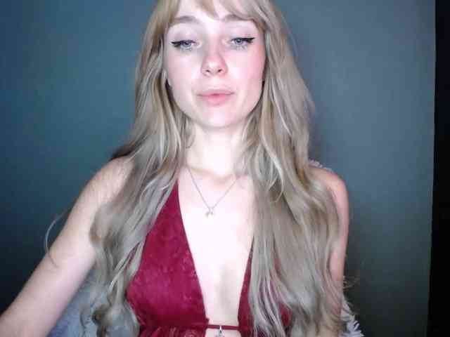 LuciaLovely webcam