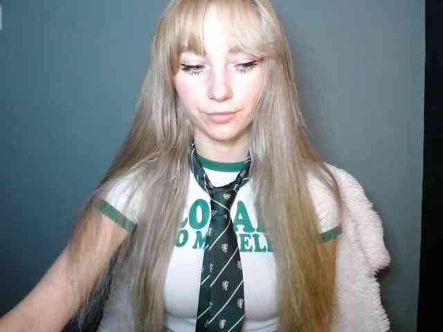 LuciaLovely webcam