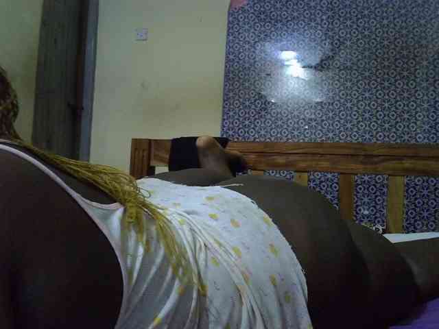 AfricanBBw webcam