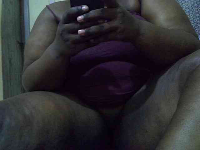 AfricanBBw webcam