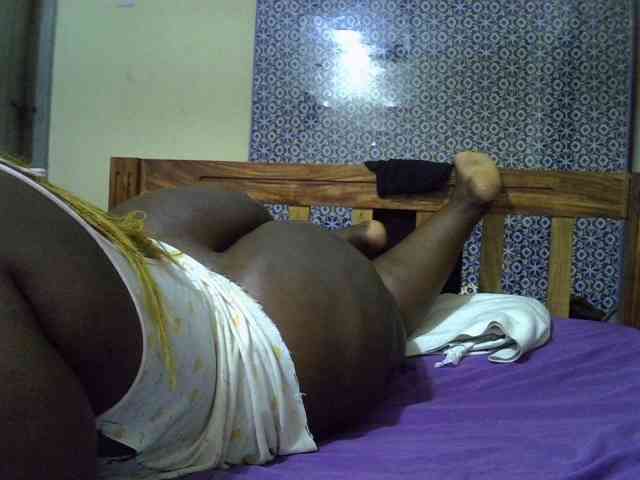 AfricanBBw webcam