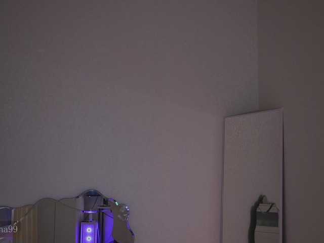 Entrez le videochat erotique avec le
modèle -Madi- -Madi-