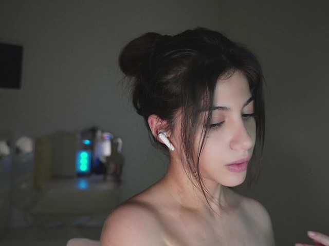 Vai a chattare su -Madi- -Madi-