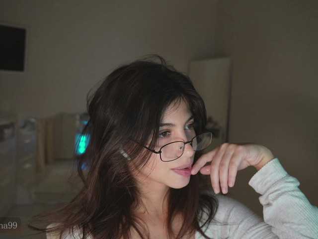 Gratis Live Sexcam mit -Madi- -Madi-