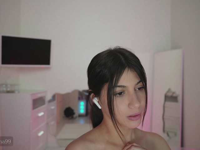 -Madi- webcam