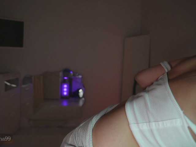 Entra en el chat con el modelo -Madi- -Madi-