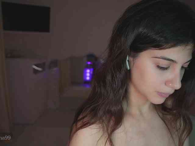-Madi- webcam