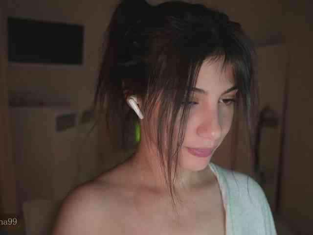 -Madi- webcam