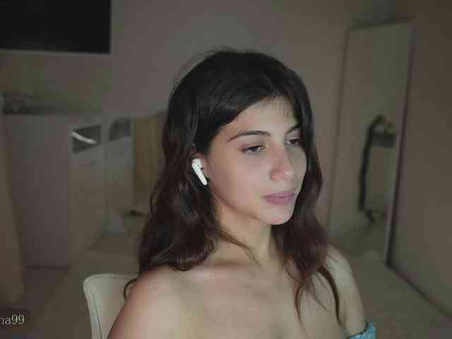 -Madi- webcam
