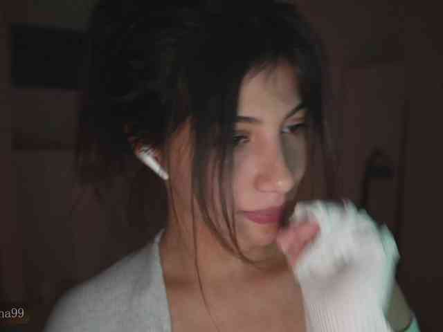-Madi- webcam