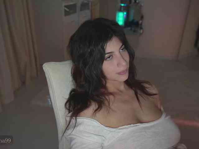 -Madi- webcam