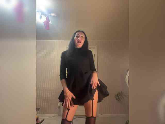 Karolina_Milf webcam