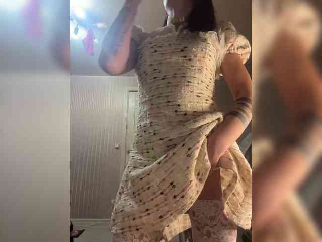 Karolina_Milf webcam