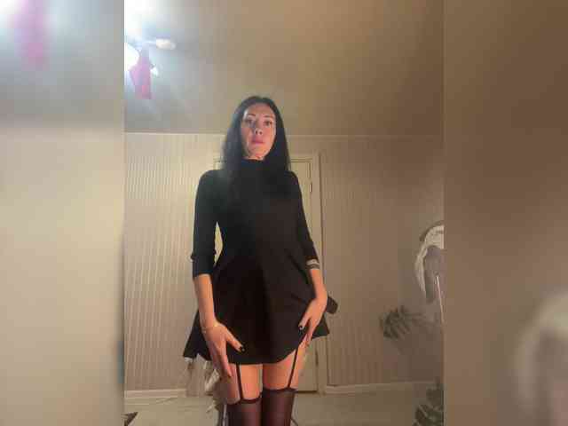 Karolina_Milf webcam