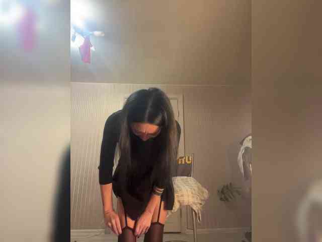 Karolina_Milf webcam