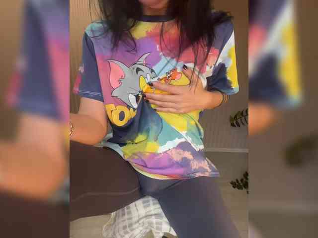 Karolina_Milf webcam
