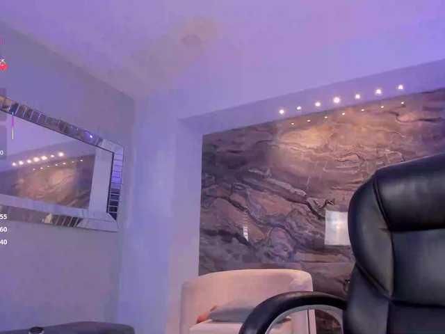 SophieBarnett webcam