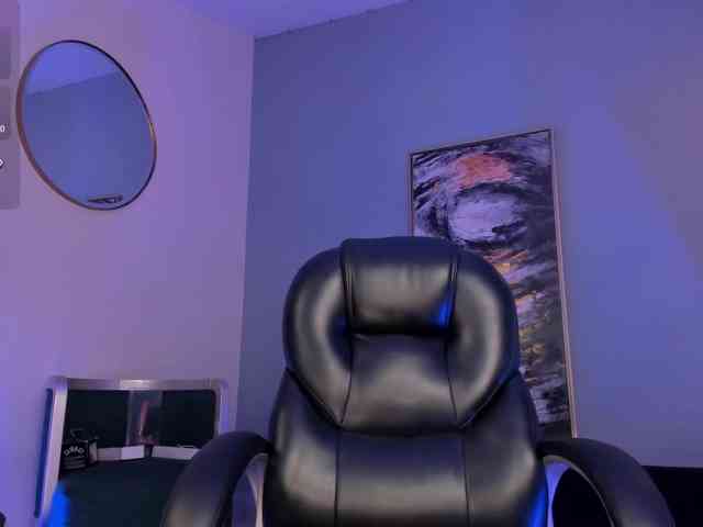 SophieBarnett webcam