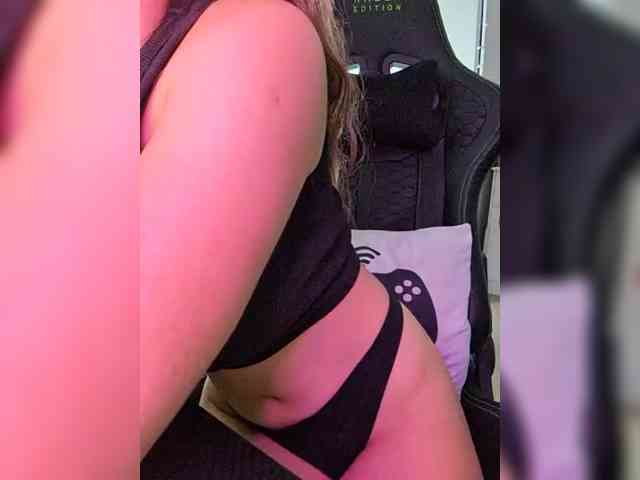 _m_a_r_i_a_888_ webcam