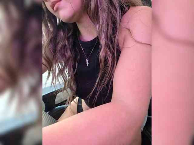 _m_a_r_i_a_888_ webcam