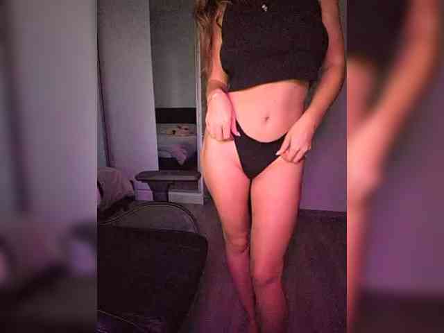 _m_a_r_i_a_888_ webcam