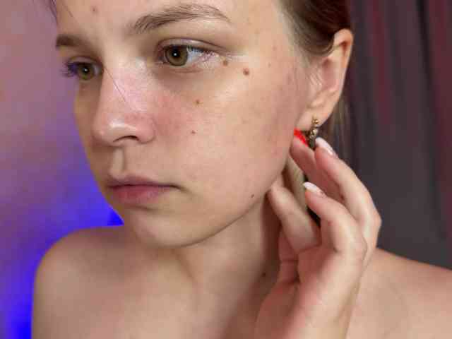 little-nymphomaniac webcam