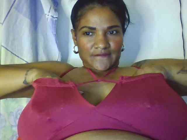 ALEJANDRA07 webcam