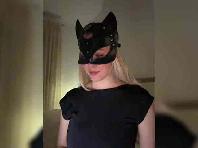 MissDafne webcam