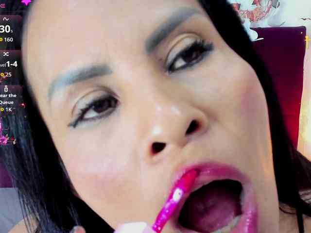 MilfSharoon webcam