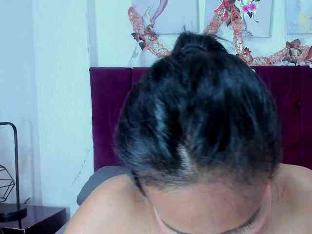 MilfSharoon webcam
