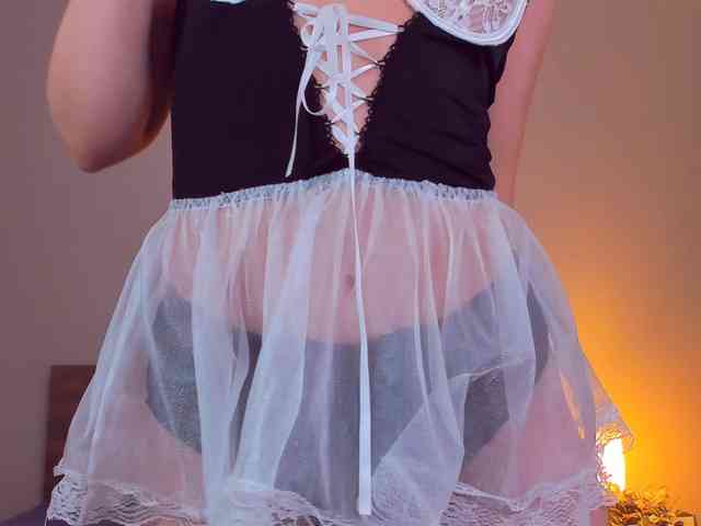 AllesyaMonroe webcam