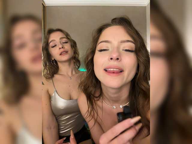 Watch -LoVelOve- Streaming Live