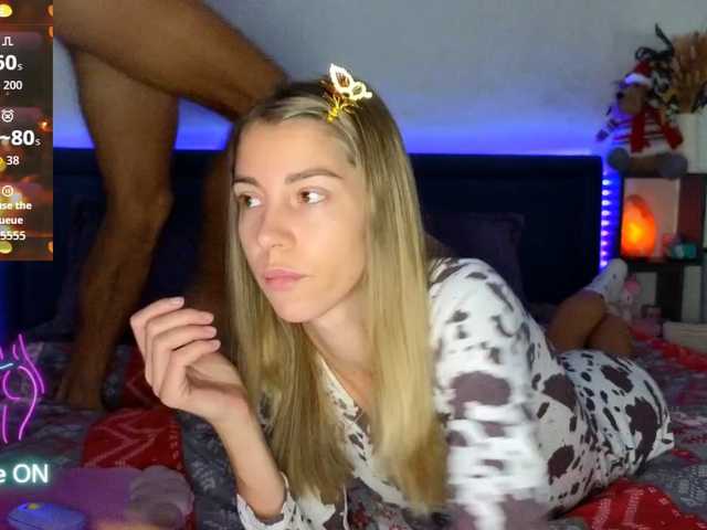go to chat with Couple_Twix