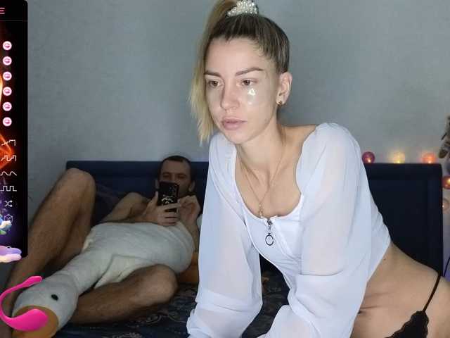 Entra en el chat con el modelo Couple_Twix Couple_Twix