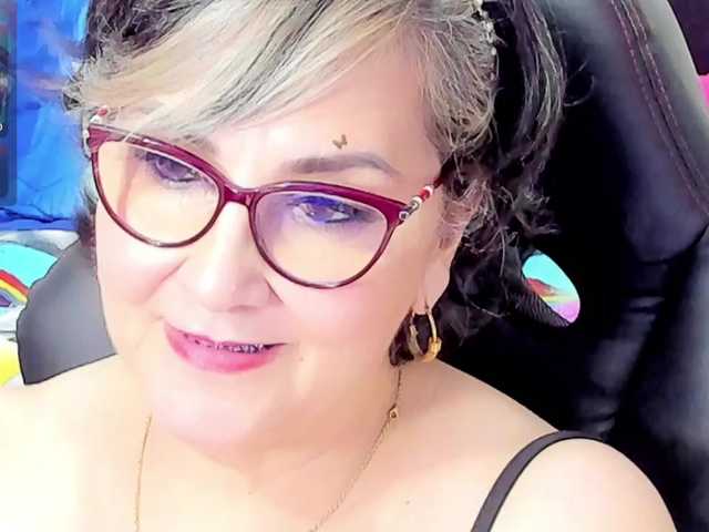 cataleya-mom webcam