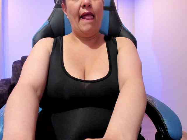 Sammy-owens webcam