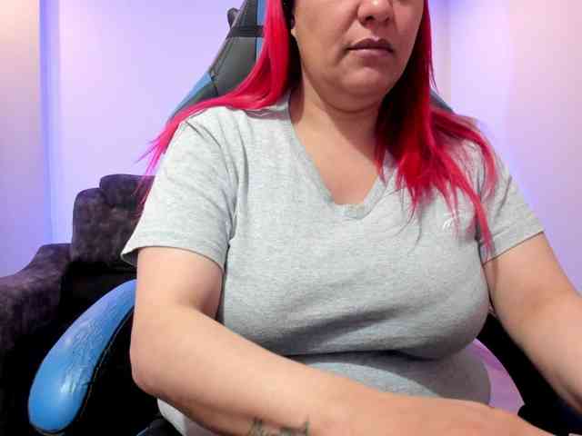 Sammy-owens webcam