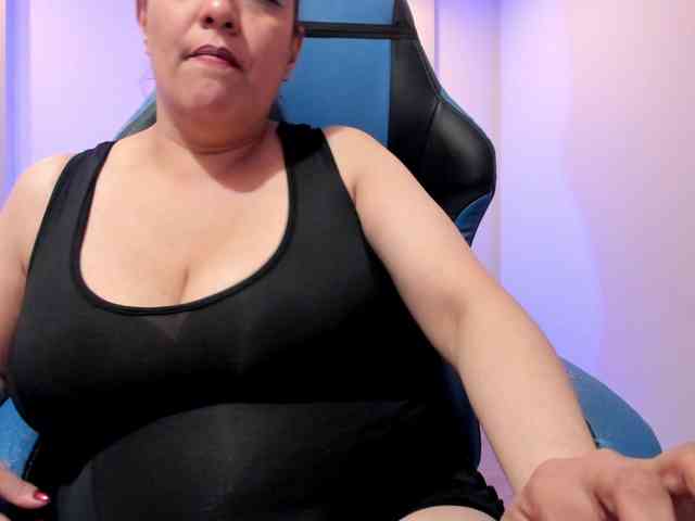 Sammy-owens webcam