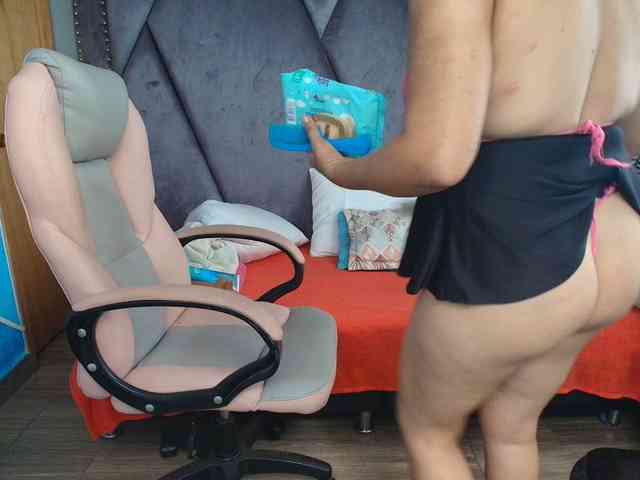 meganmilf2 webcam