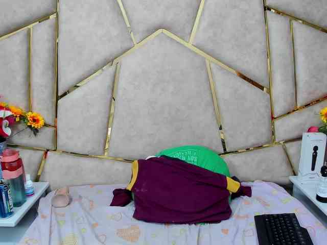 Cloe-candy webcam