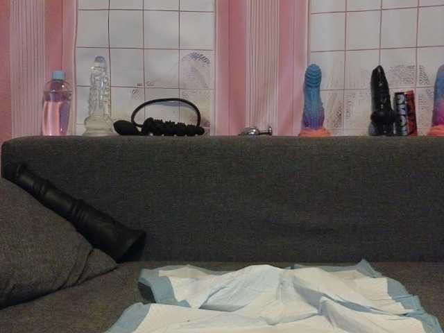 Curvy-Lucy webcam
