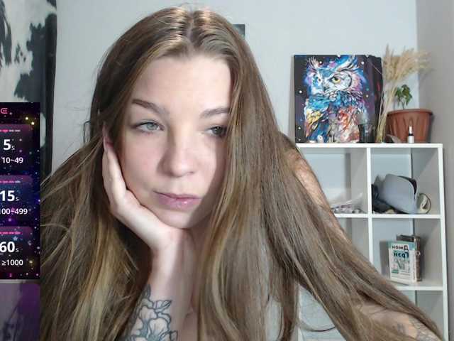 Entra en el chat con el modelo Kerry20115 Kerry20115