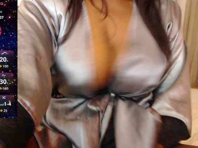 ebony-susy webcam