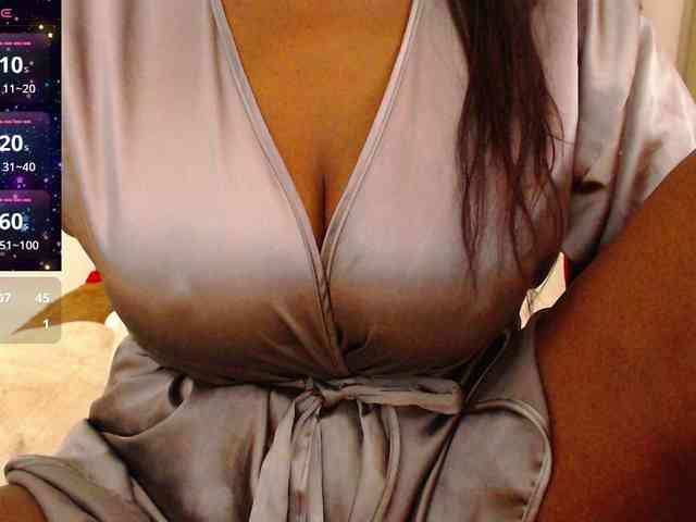 ebony-susy webcam