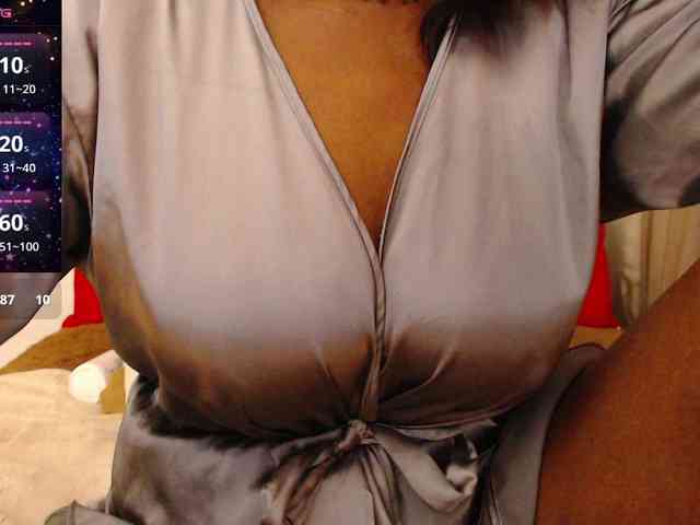 ebony-susy webcam