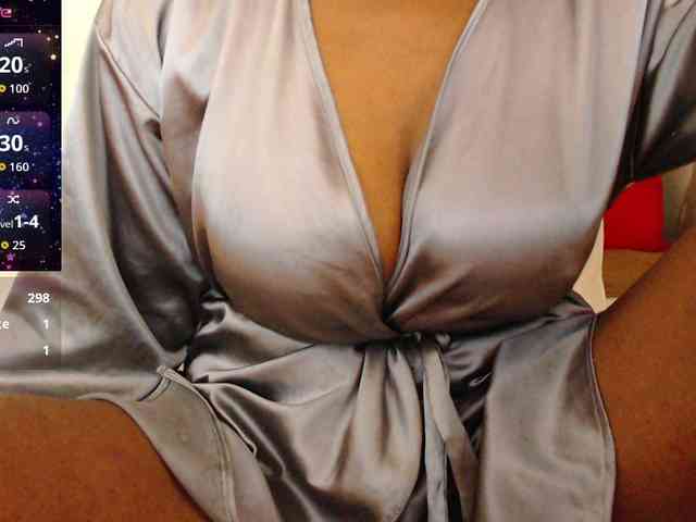 ebony-susy webcam
