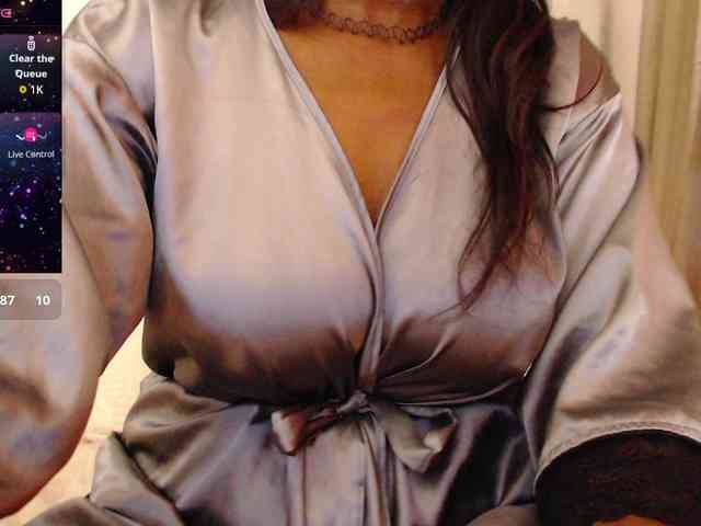 ebony-susy webcam