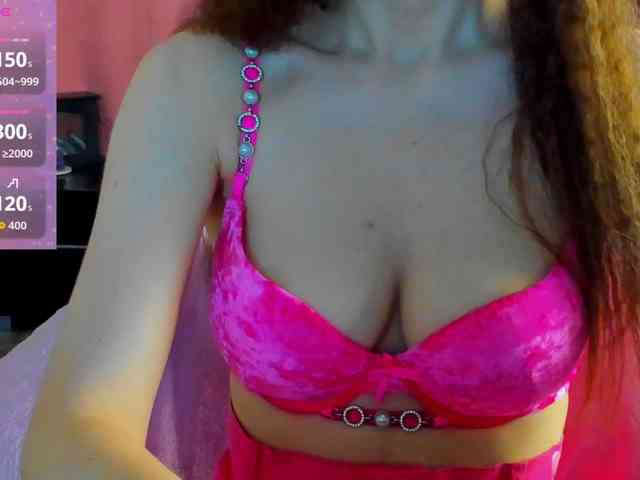 Alisa_pretty webcam